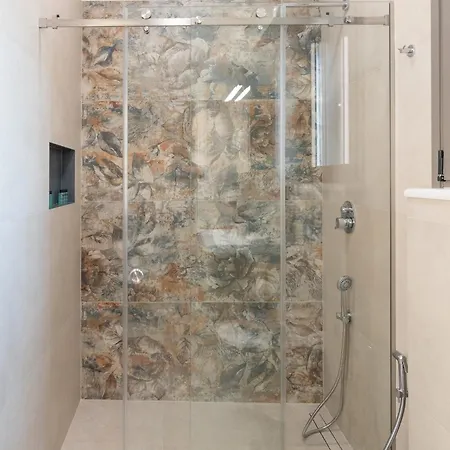 Aurelia * Vromonérion