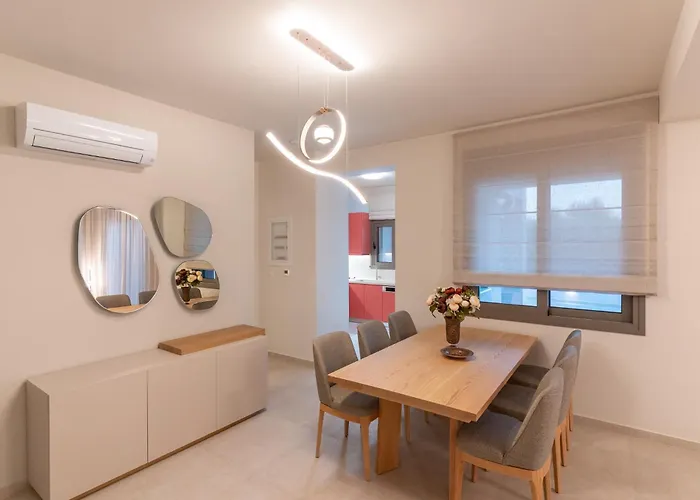 Aurelia Villa Vromonérion